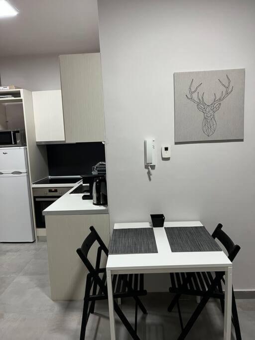 Othonos 10 Str. Apartment. ตริกาลา ภายนอก รูปภาพ